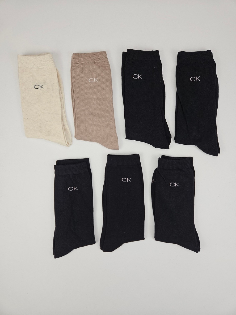 Calvin Klein Women’s Crew Socks Lot of 7 Neutral Black Beige
